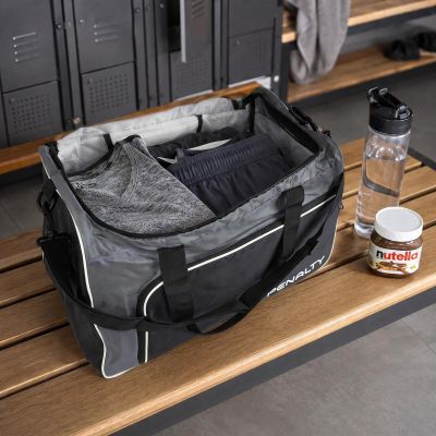 5. PENALTY BAG MALA GYM S11 MEDIUM BLACK