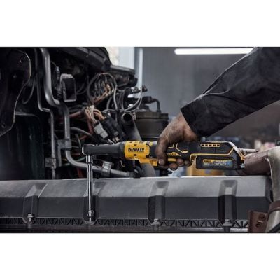 9. 18V DCF510N DEWALT Cordless Ratchet
