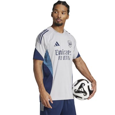 3. adidas Arsenal London Training JSY JJ1789 T-shirt