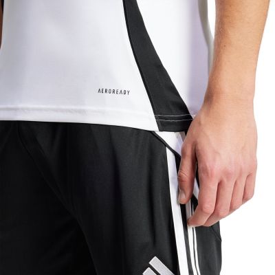 8. adidas Tiro 24 Jersey M IS1019