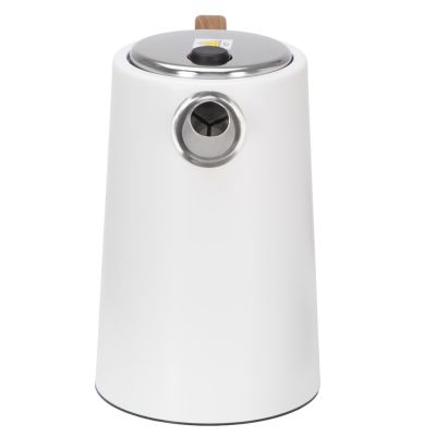 6. ADLER AD 1352 electric kettle