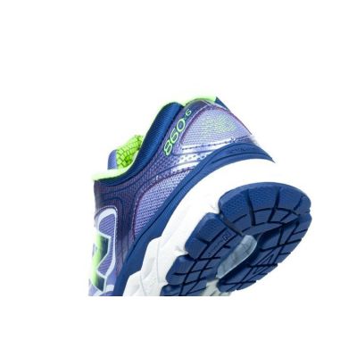7. New Balance W W860GP6-D Running Shoes
