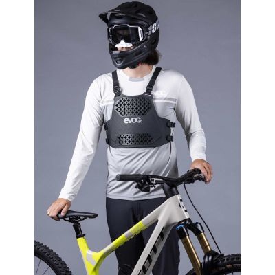 3. EVOC Torso Protector black