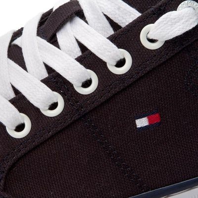 8. Tommy Hilfiger Harrington 5D2 M shoes FM0FM00543-403
