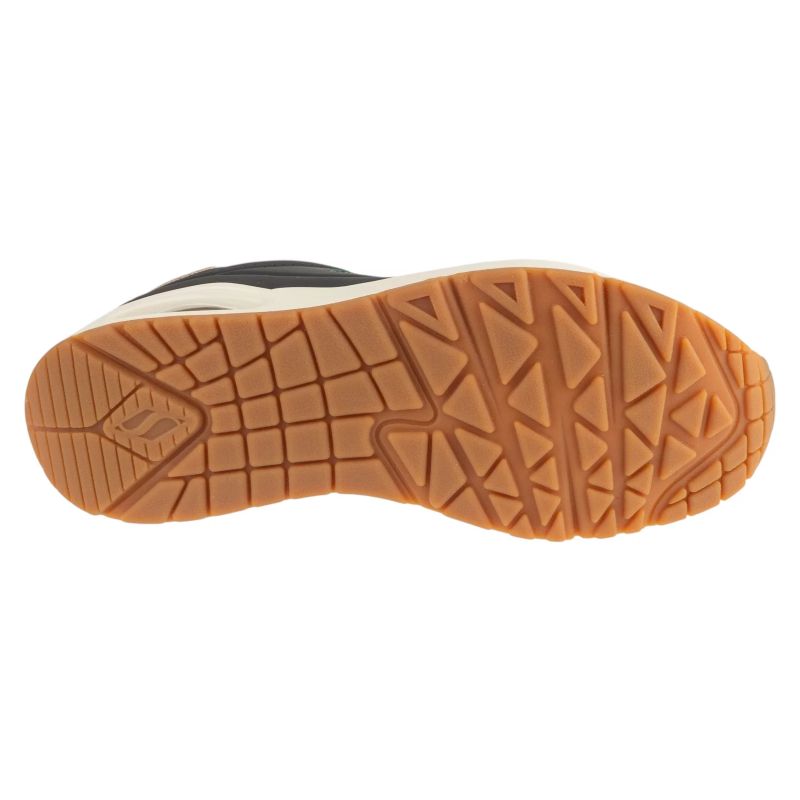 4. Skechers Uno – Champagne and Roses 177862-BKRD Black 36
