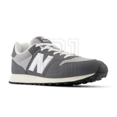 10. New Balance M GM500LCR shoes