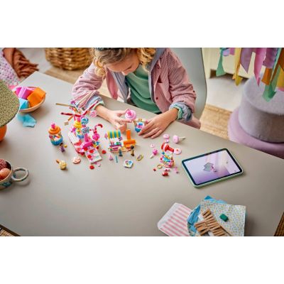 24. LEGO Friends 42700 - Candy and Cupcake Ferris Wheel