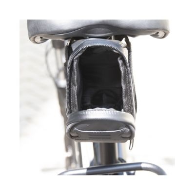 4. Motus 1.5l bicycle saddle bag