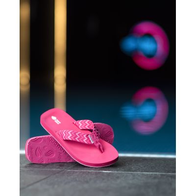 11. AquaWave Helen W 92800487079 flip-flops