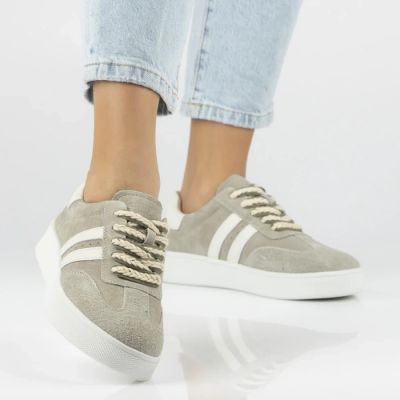 8. Women's leather sneakers on the platform in khaki Filippo DP7512