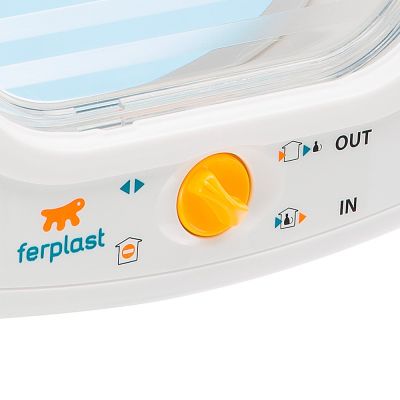 3. FERPLAST Swing 9 - door for medium dogs and large cats, white