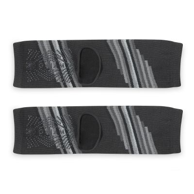 5. GAIAM 63497 Anti-slip Socks