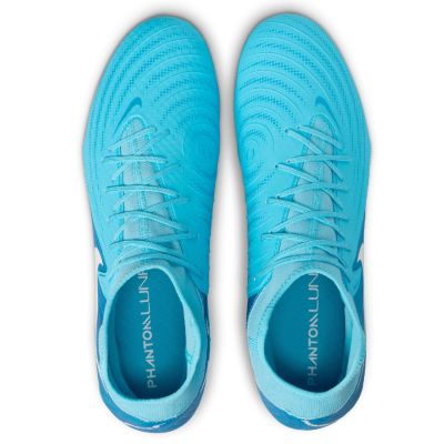 9. Nike Phantom Luna II Academy FG/MG M FD6725-400 football boots
