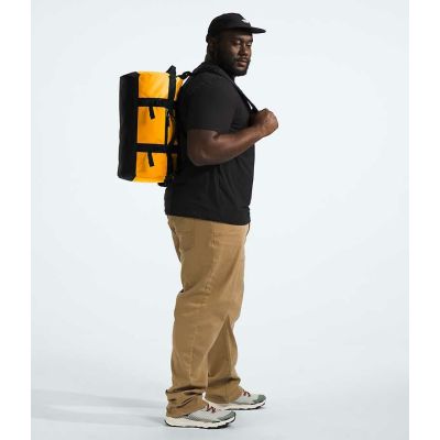 5. The North Face NF0A52SS 31L Nylon, Polyester Sports Bag Black, Yellow