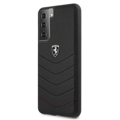 2. Ferrari FEHQUHCS21SBK S21 G991 black/black hardcase Off Track Quilted