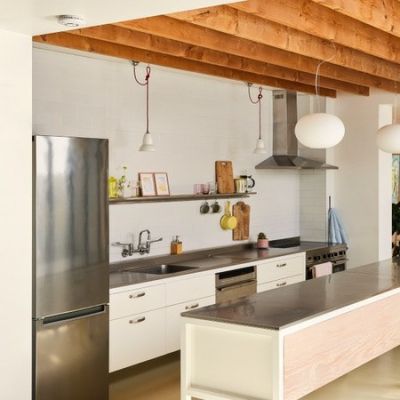 7. Yale Smoke Detector - Siren adjustable up to 85 dB