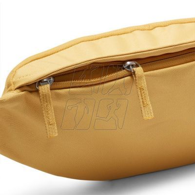4. Nike Heritage Waistpack DB0490 725 waist bag