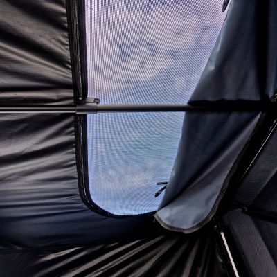 32. OFFLANDER ROOF TENT FOLD Y 150