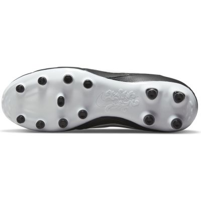 7. Nike Premier 3 FG M AT5889-010 football boots
