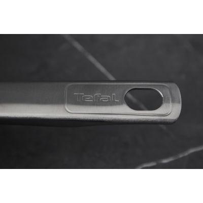 9. Tefal E49206 Virtuoso Frying Pan 28 cm