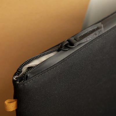 3. Native Union W.F.A Sleeve – protective case for MacBook 14" (slate green)