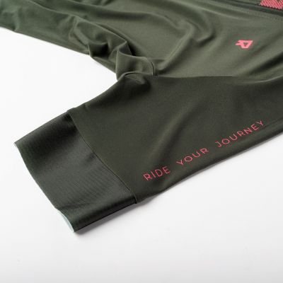 9. Radvik Bravo Jrg Jr 92800406865 Cycling Jersey