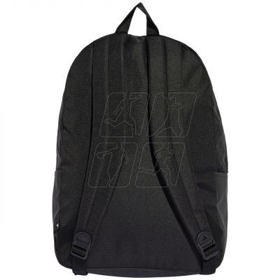 2. Classic 3-Stripes backpack JD9563