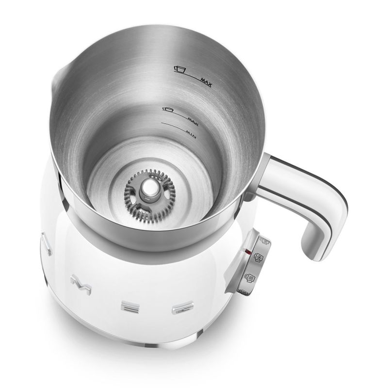 6. Smeg MFF11WHEU Milk Frother/Warmer Automatic Milk Frother/Warmer White