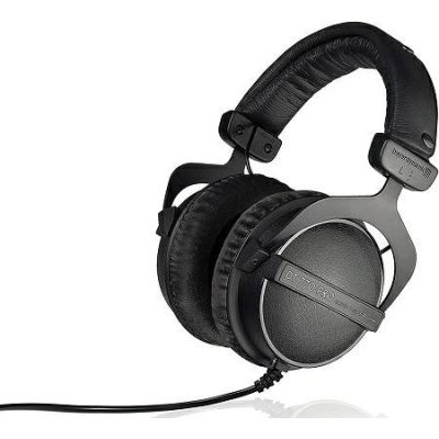 15. Beyerdynamic DT 770 PRO 80 OHM BLACK LIMITED EDITION - Closed studio headphones