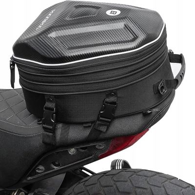2. Rockbros 30140026001 motorcycle tank bag 35 l - black