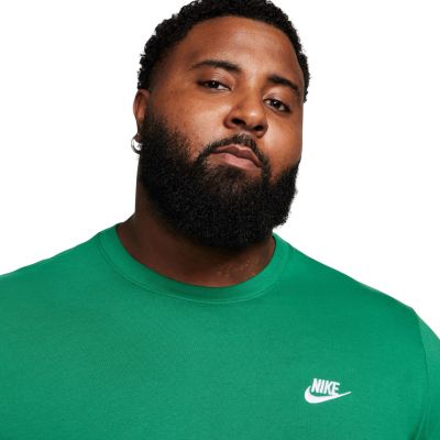 3. Nike Club Tee Men's T-Shirt Green AR4997 365