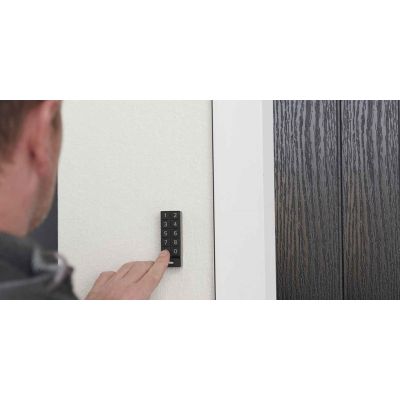 13. Linus Yale Smart Keypad