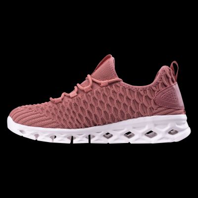 6. Women's CLOUDY W Shoes