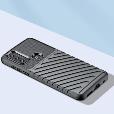 2. Thunder Case flexible armored cover for Motorola Moto G Play 2022 black