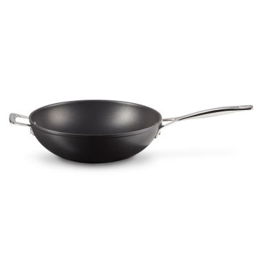 5. Le Creuset Tempered Non-Stick Stir-Fry Silver 30cm