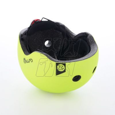 7. Tempish C-Mee Jr. 102001091 helmet