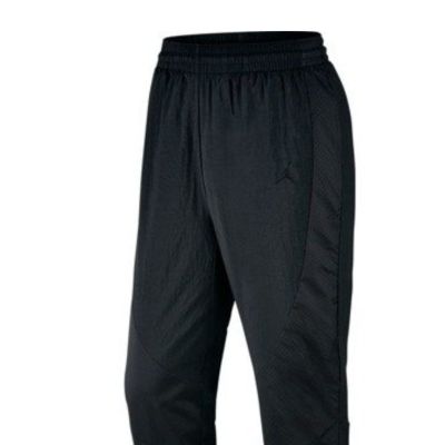 3. Air Jordan Wings Muscle Sweatpants Black - 843102-010