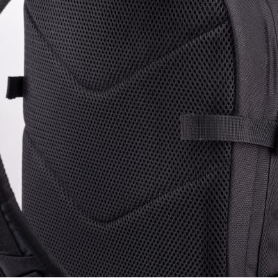 8. Hi-Tec Stray 20 backpack 92800661862
