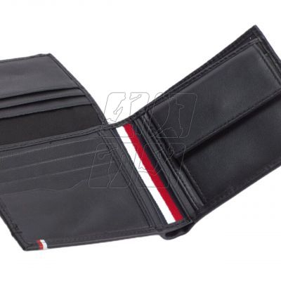 3. Tommy Hilfiger Central Flap M wallet AM0AM10233