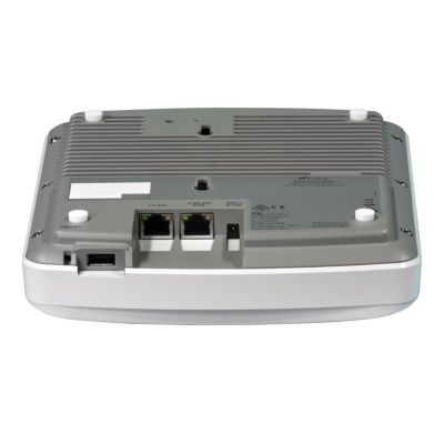 4. RUCKUS Networks R650 2400 Mbit/s White PoE Support