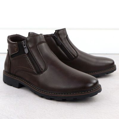 7. Men’s Brown Insulated Ankle Boots with Zips VanHorn AN71309