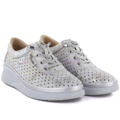 4. Women's leather openwork wedge shoes, gray Vinceza 79603