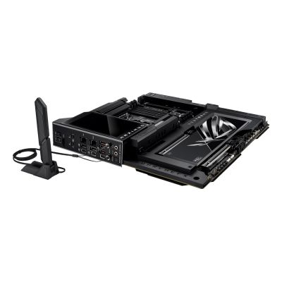 40. ASUS ROG MAXIMUS Z890 EXTREME motherboard