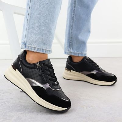 6. Women's black leather metallic shoes Filippo DP7105/25