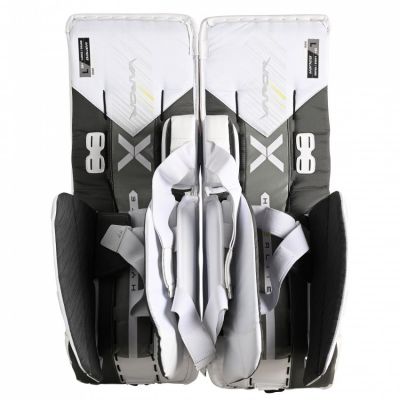 4. Bauer Vapor Hyperlite2 Sr. fences