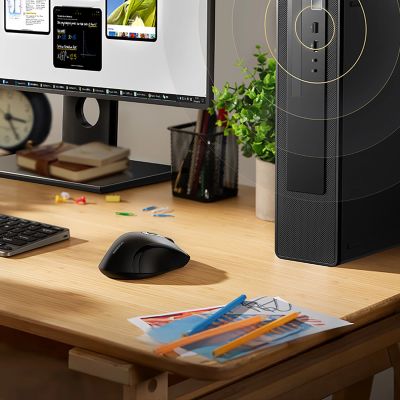 5. Ugreen Wireless Ergonomic Optical Mouse - Black