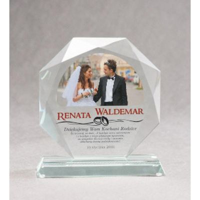 3. Glass trophy with LuxorJet color print and case
