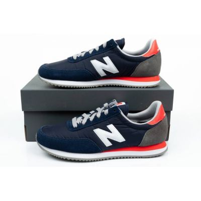 10. New Balance Ul720Ua Shoes