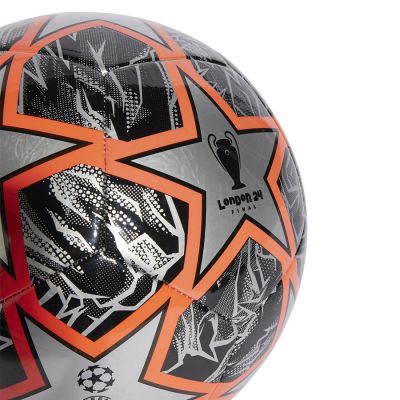 3. adidas UCL Club IN9331 Football