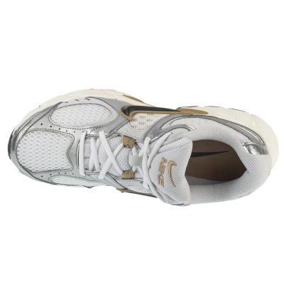 3. Nike V5 RNR HJ5228-102 White 42